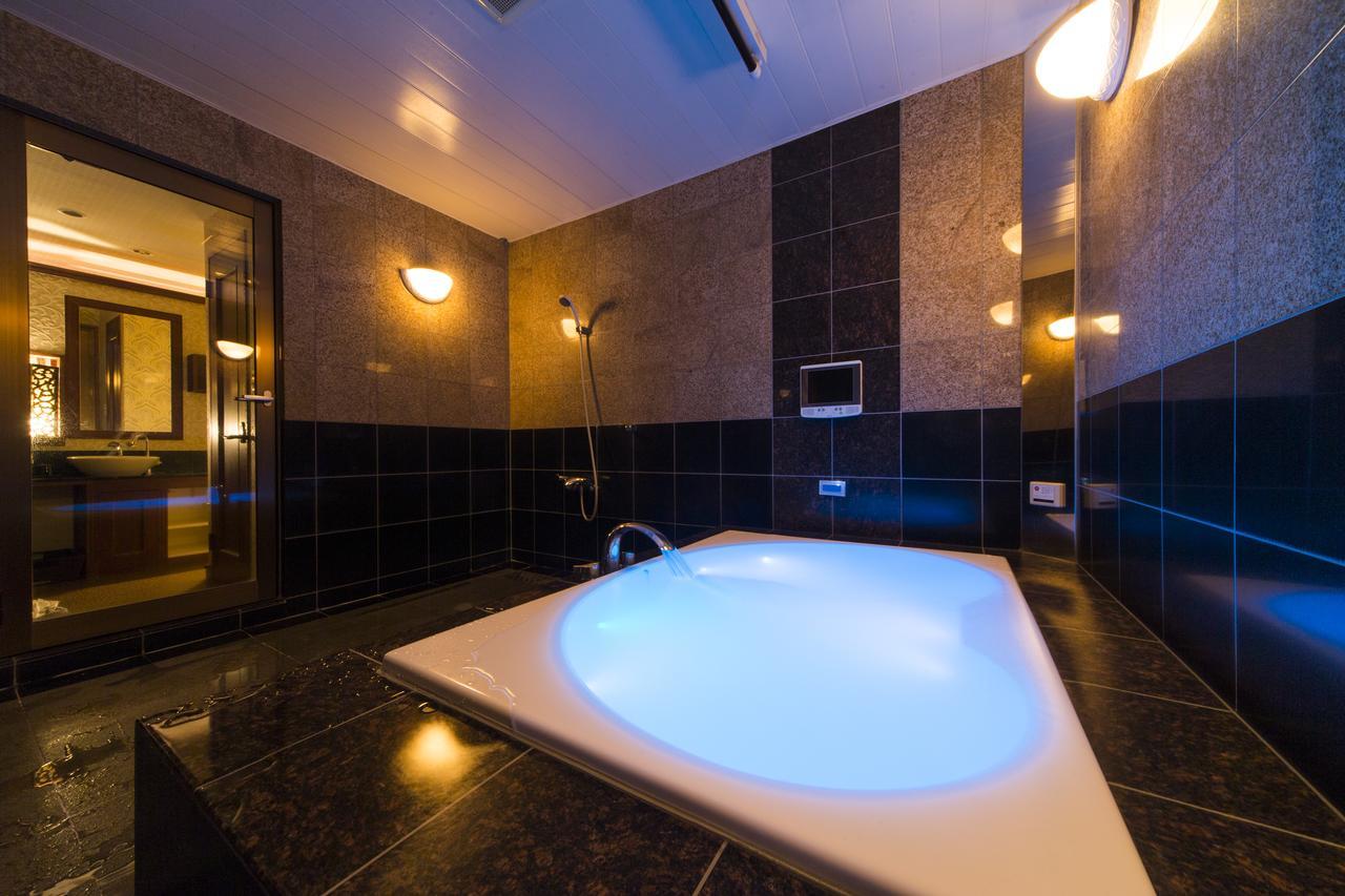 Hotel Lala Tsukasa Фукуока Екстериор снимка