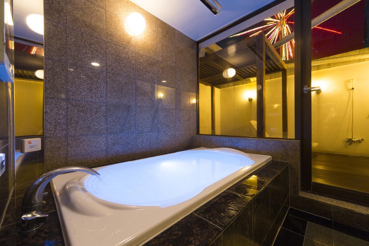 Hotel Lala Tsukasa Фукуока Екстериор снимка